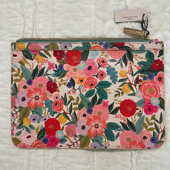 Rifle Paper Co. Handbags - Rifle Paper Co Garden Party Clutch